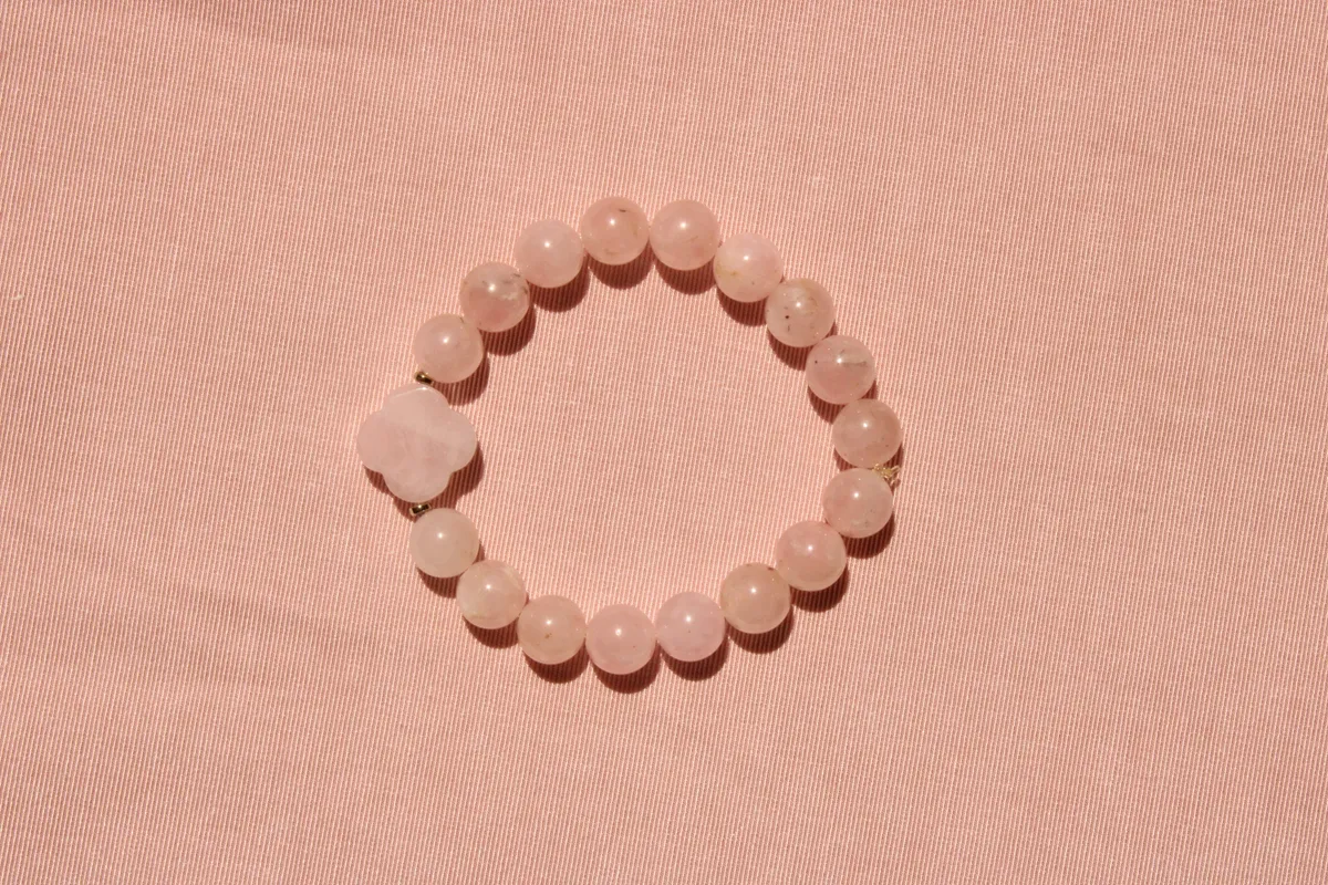 Pembe Kuvars